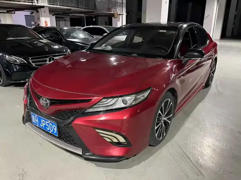 Toyota Camry, 2019