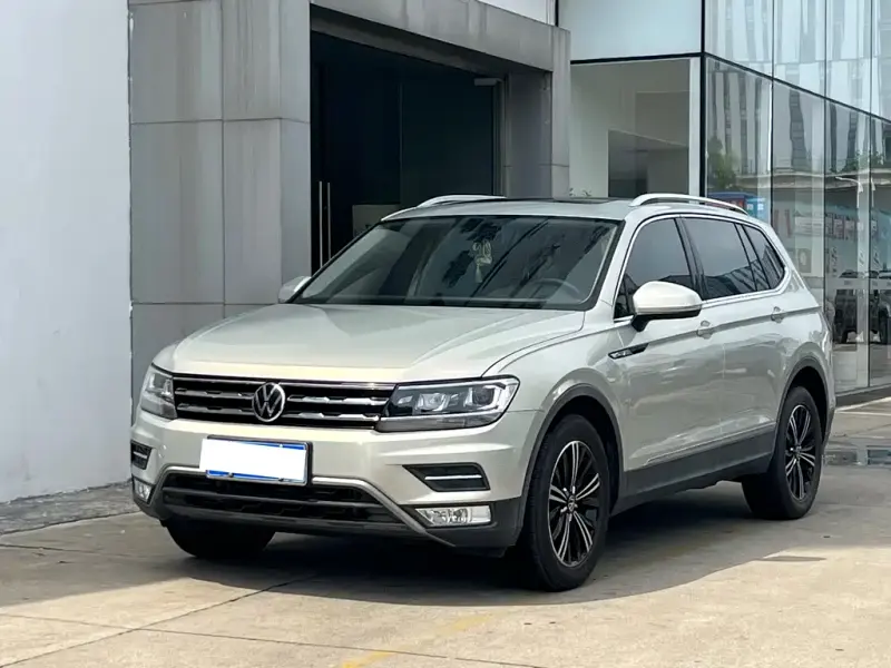 Volkswagen Tiguan L, 2021