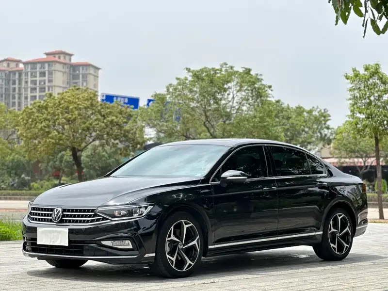 Volkswagen Magotan, 2023