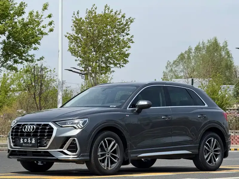 Audi Q3, 2022
