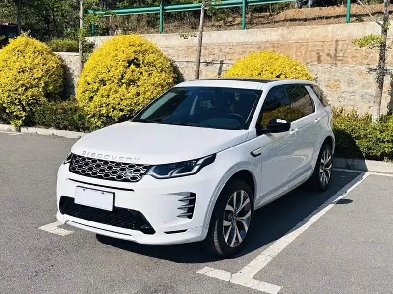 Land Rover Discovery Sport, 2025