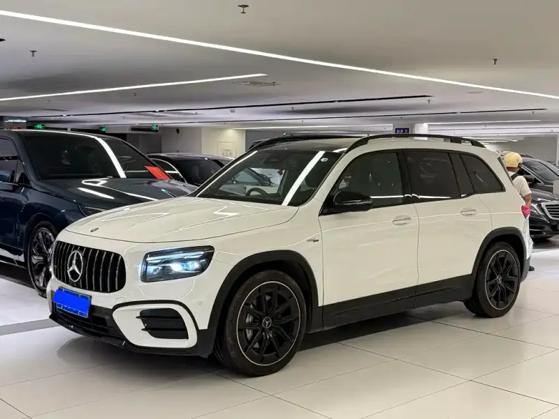 Mercedes-Benz GLB AMG, 2025