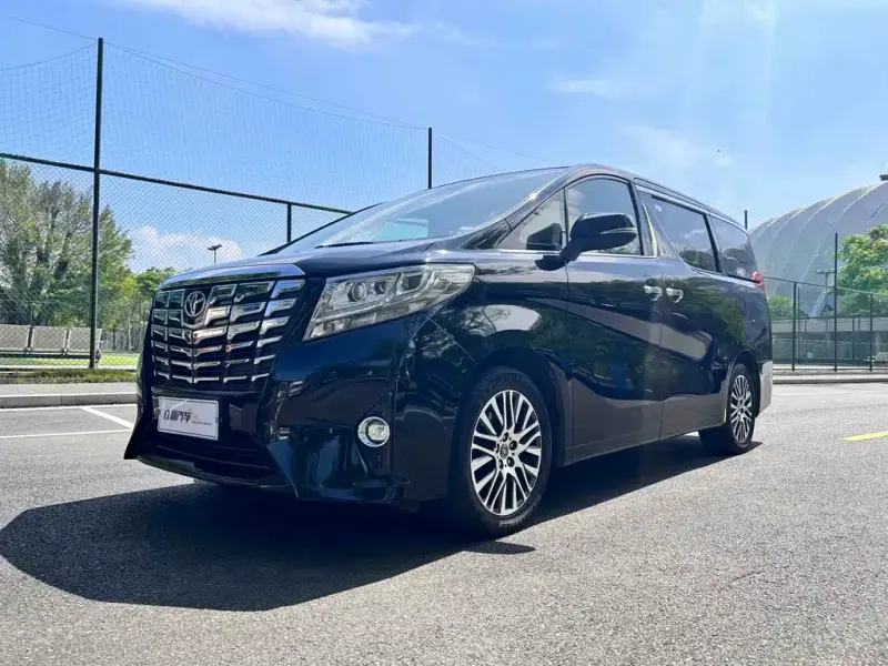 Toyota Alphard, 2017