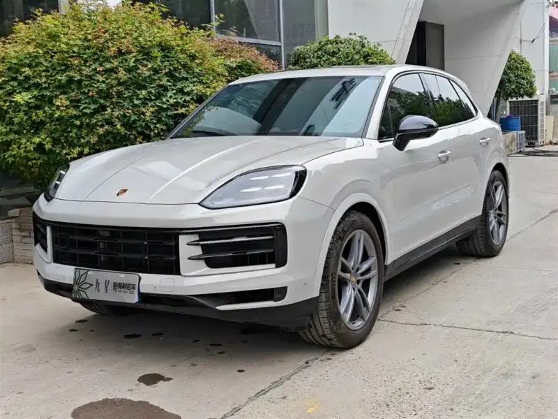 Porsche Cayenne, 2025