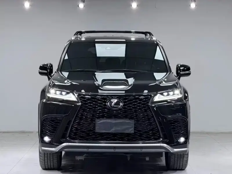Lexus LX, 2024