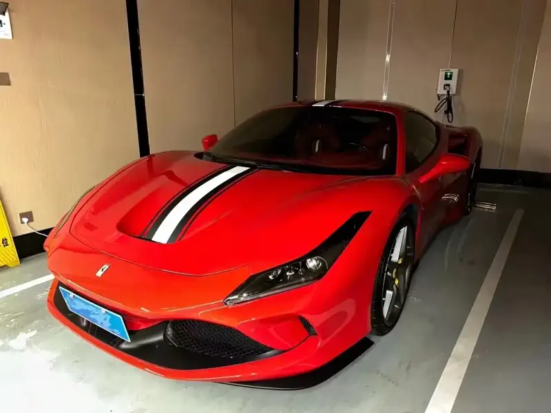 Ferrari F8, 2020 — фото 1