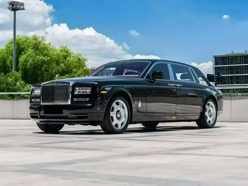 Rolls-Royce Phantom, 2015