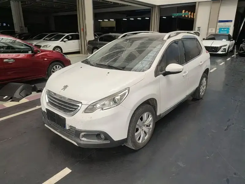 Peugeot 2008, 2015