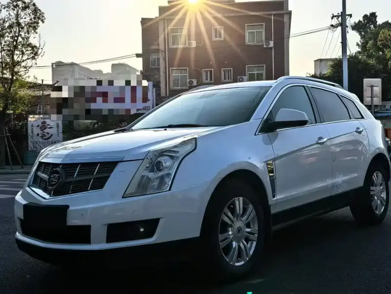 Cadillac SRX, 2012 — фото 1
