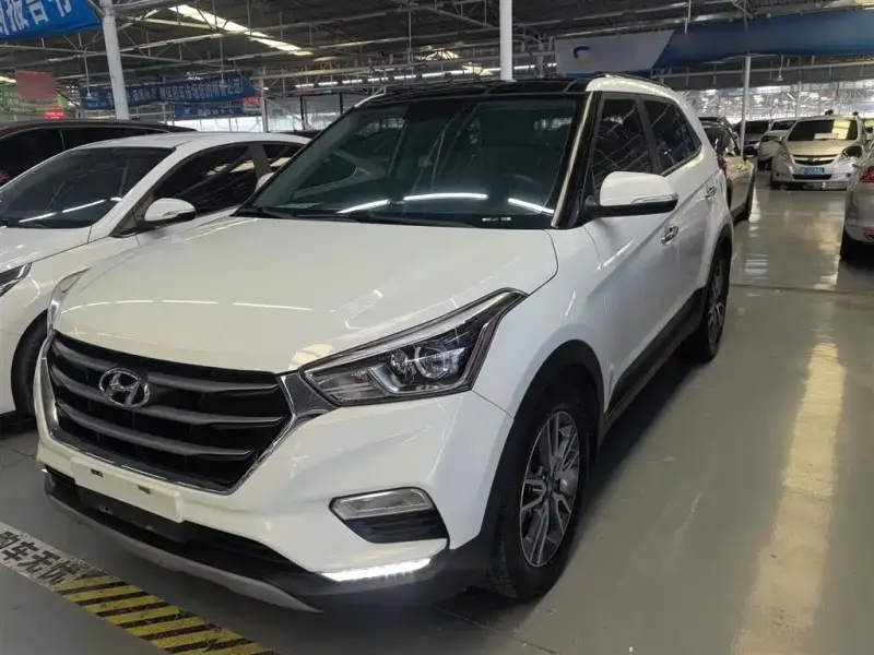 Hyundai ix25, 2019 — фото 1