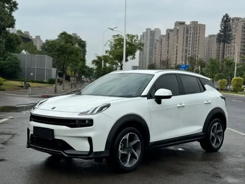 Lynk & Co 06, 2023
