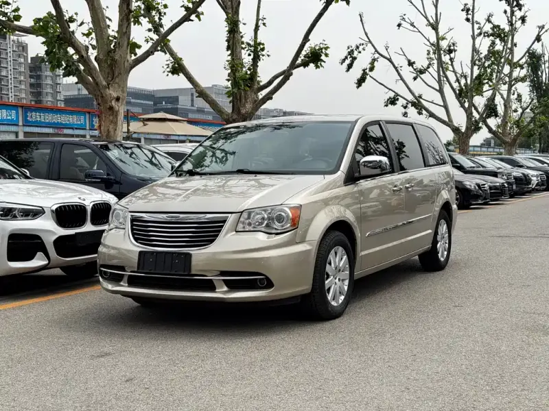 Chrysler Grand Voyager (Import), 2016