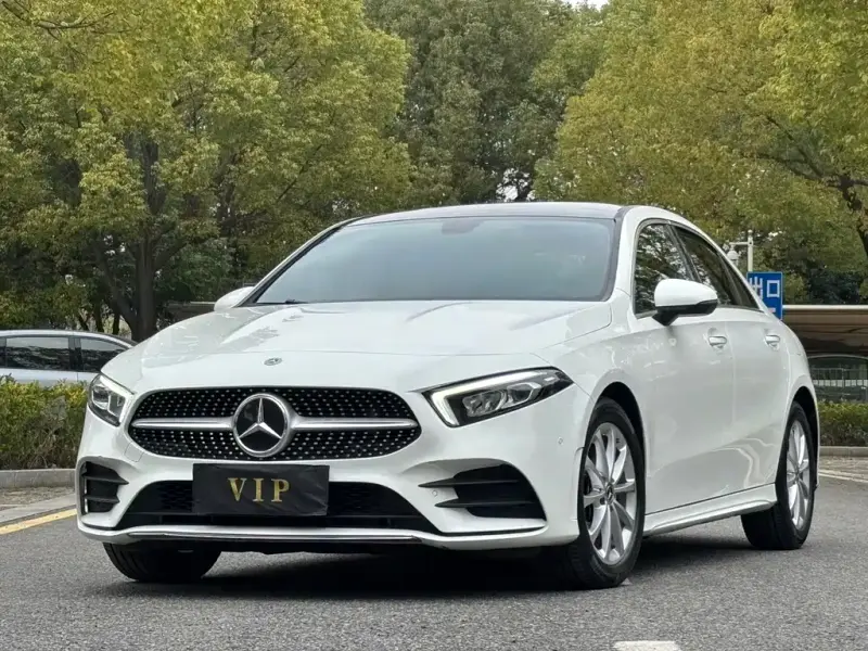 Mercedes-Benz A-Class, 2021 — фото 1