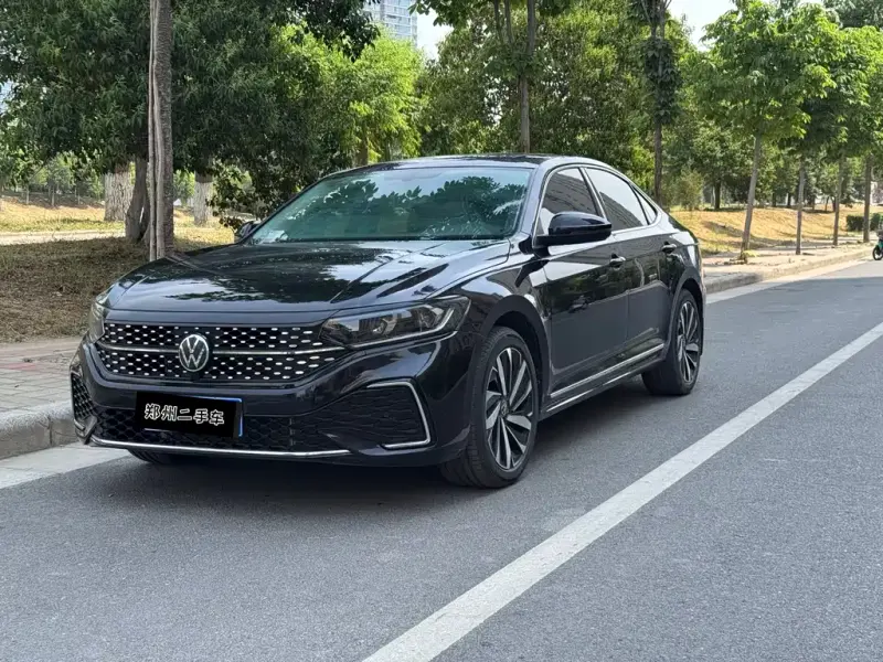 Volkswagen Passat, 2024