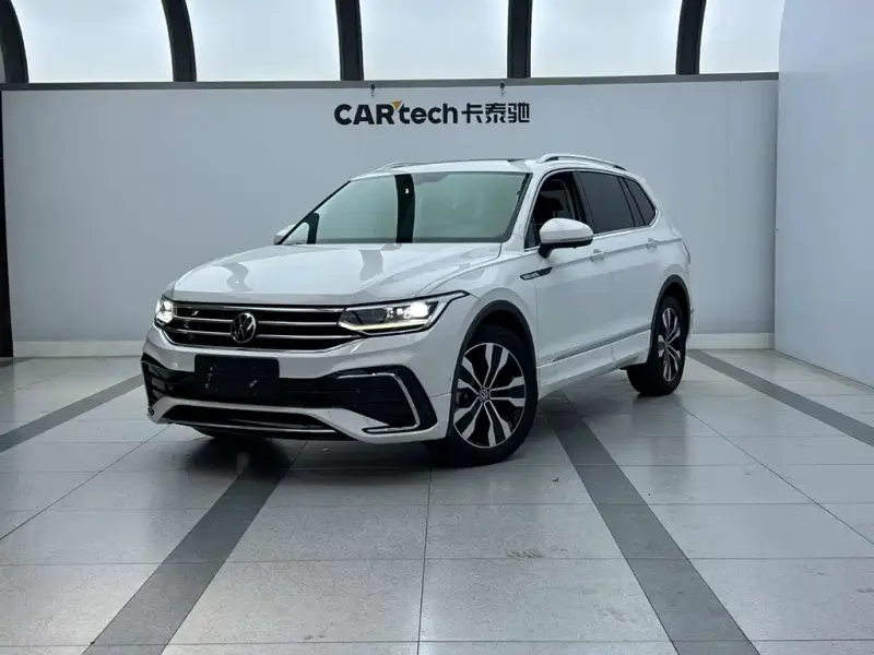Volkswagen Tiguan L, 2022