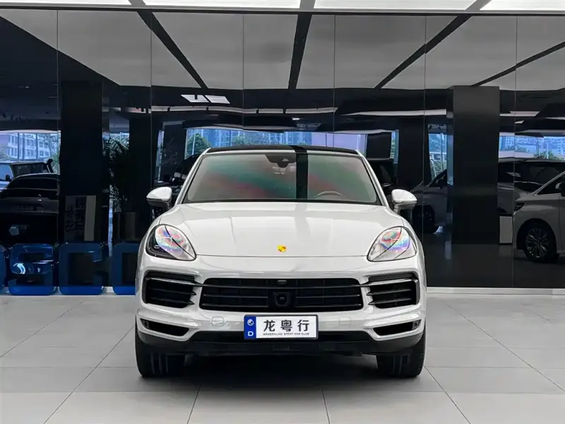 Porsche Cayenne, 2022