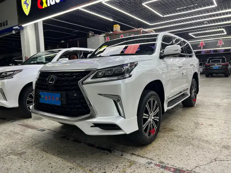 Lexus LX, 2019
