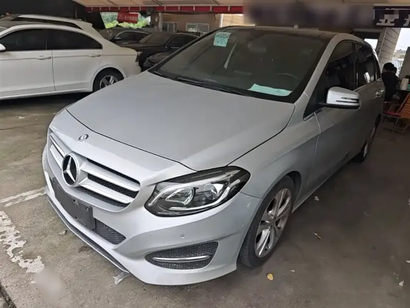 Mercedes-Benz B-Class, 2015