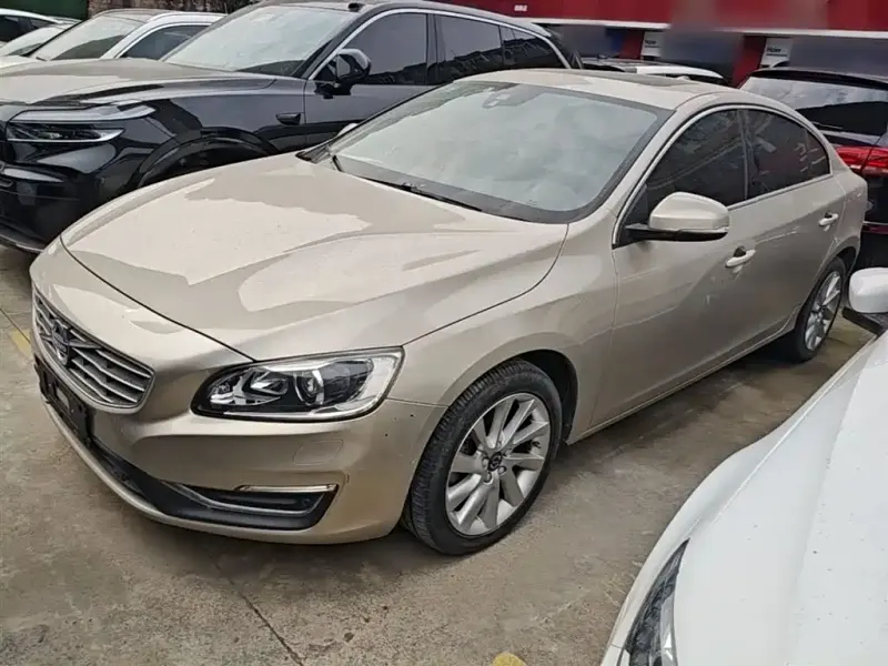 Volvo S60, 2018 — фото 1