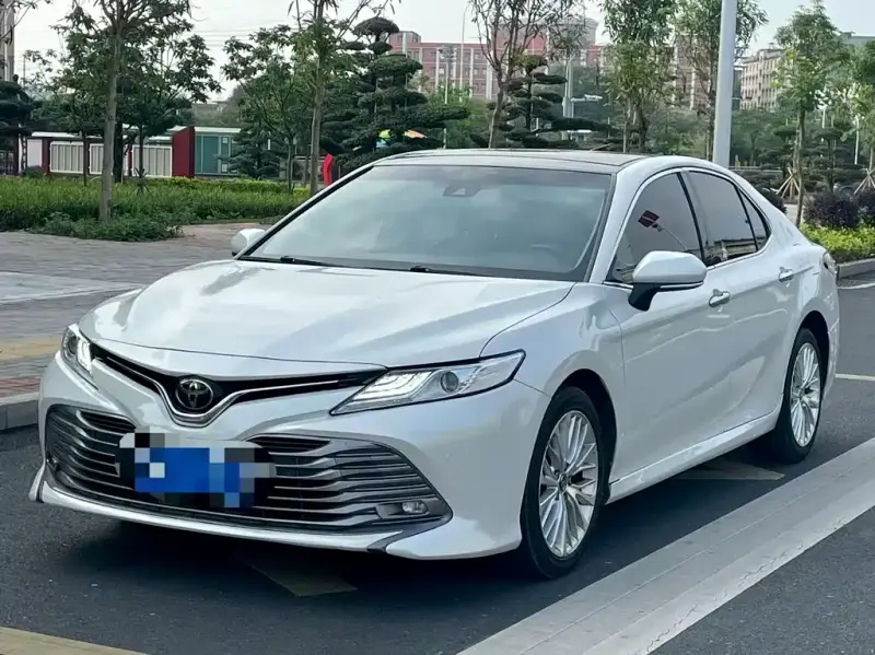 Toyota Camry, 2018