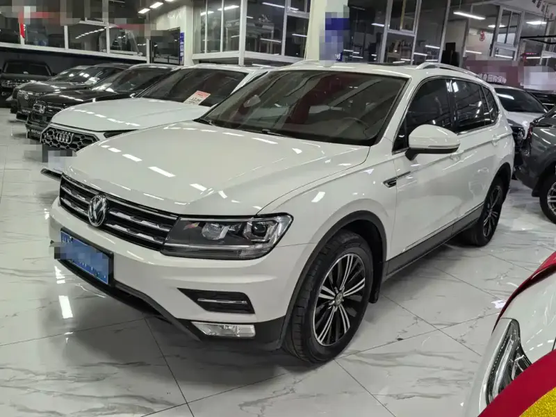 Volkswagen Tiguan L, 2020