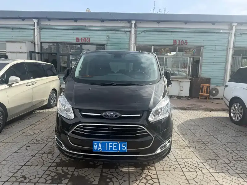 Ford Tourneo, 2020