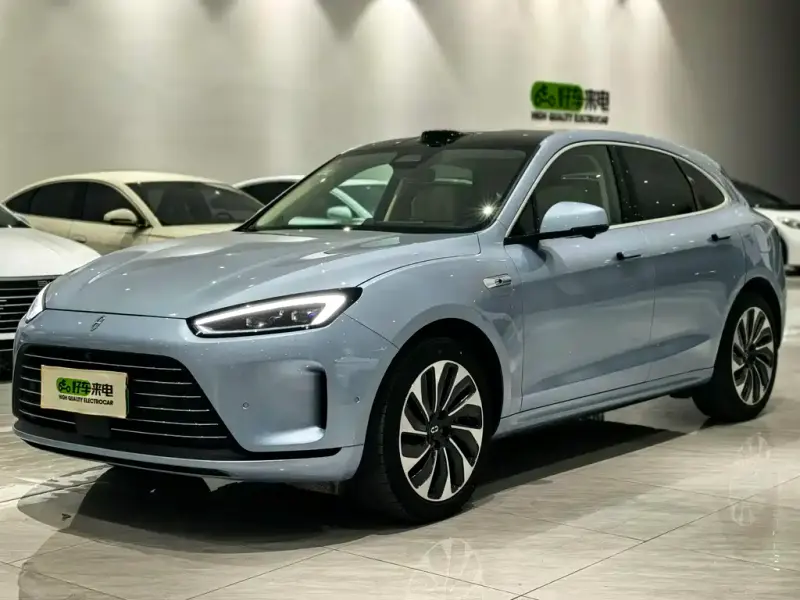 AITO M5, 2023