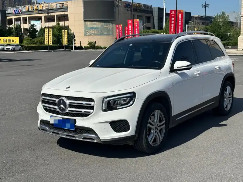 Mercedes-Benz GLB, 2023