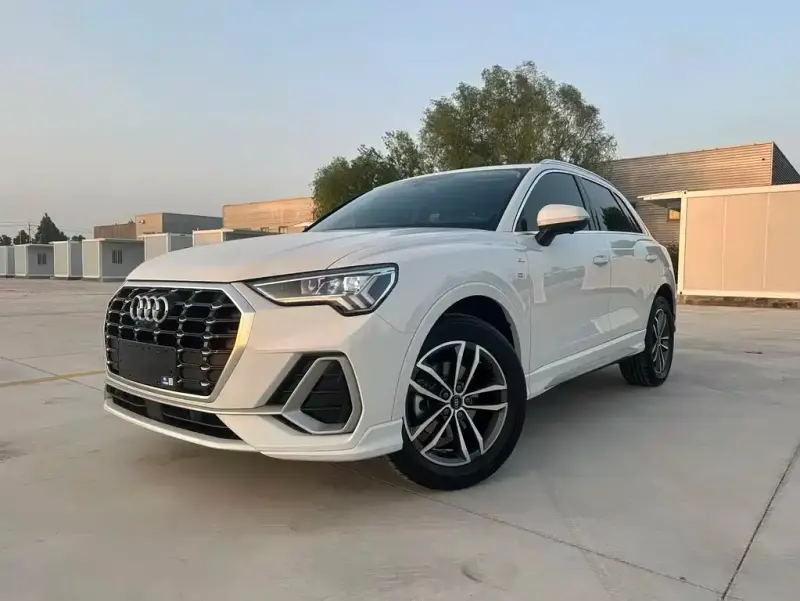Audi Q3, 2022