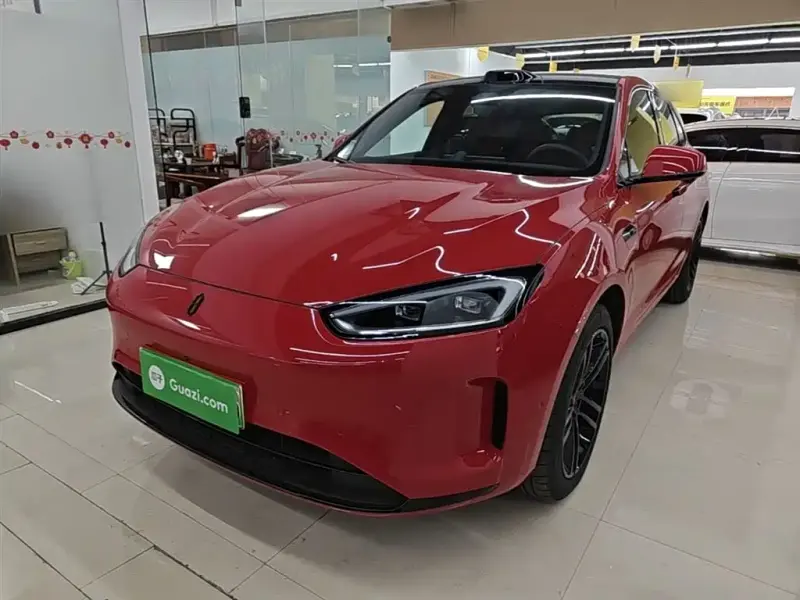 AITO M5, 2025