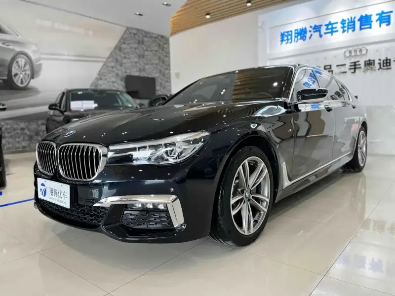 BMW 7 Series, 2018 — фото 1