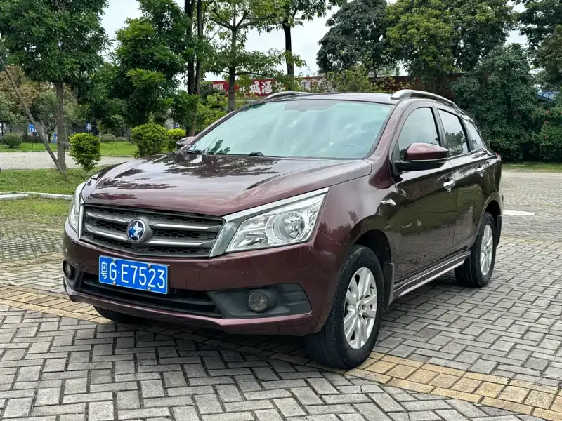 Venucia T70, 2015