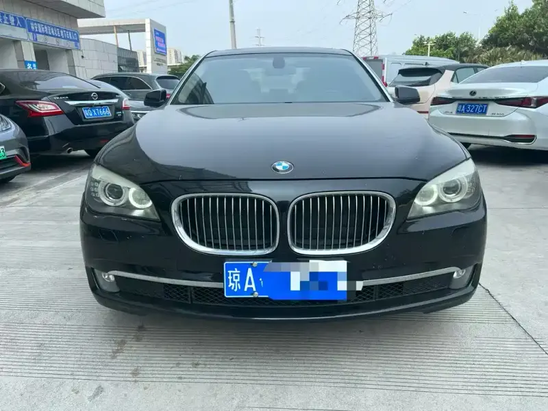 BMW 7 Series, 2012