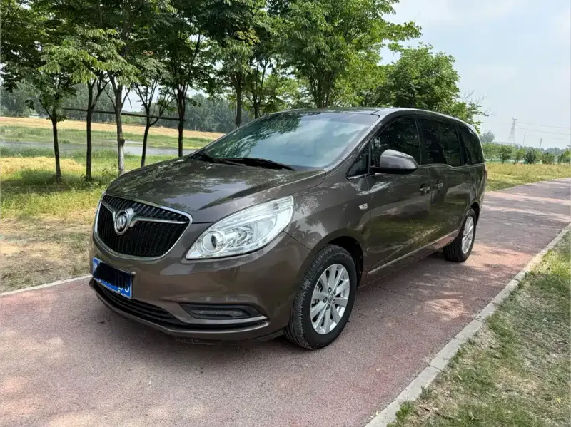 Buick GL8, 2018