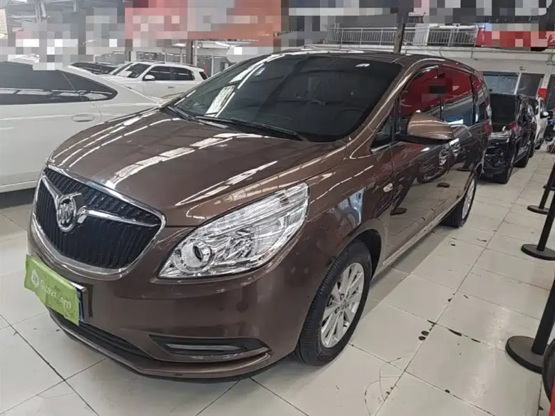 Buick GL8, 2019