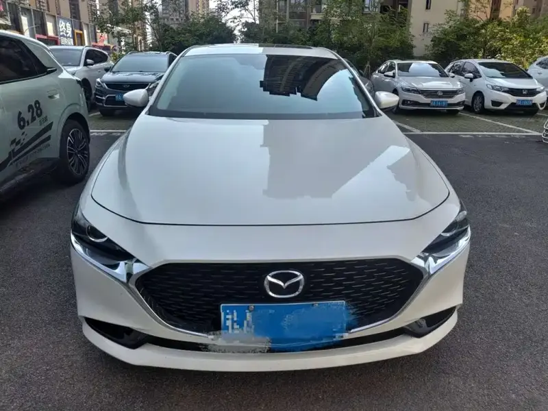 Mazda 3 Axela, 2023