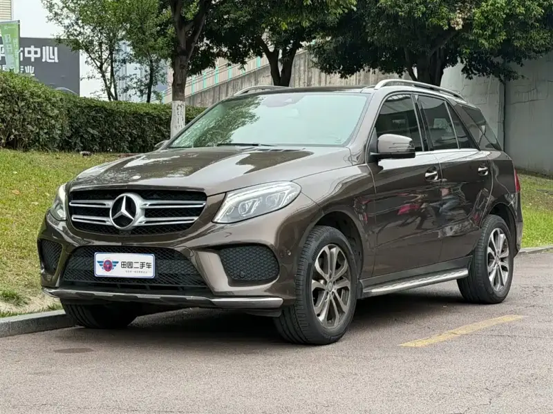 Mercedes-Benz GLE( ), 2016