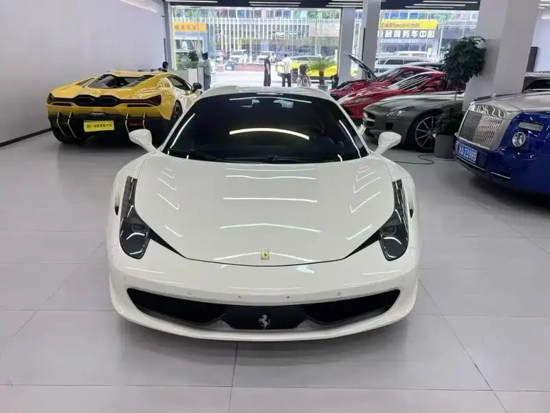 Ferrari 458, 2013 — фото 1