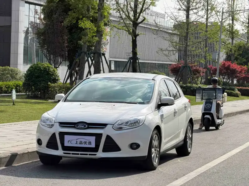 Ford Focus, 2013