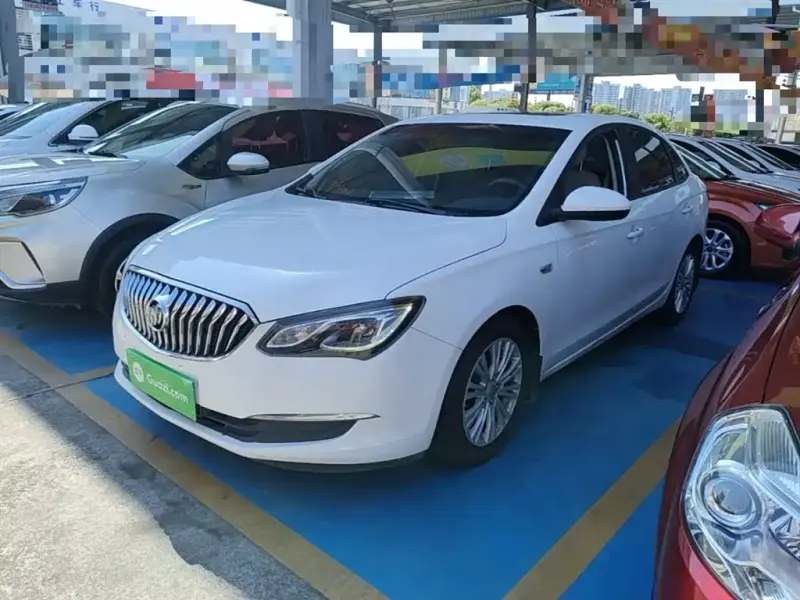 Buick Excelle, 2016