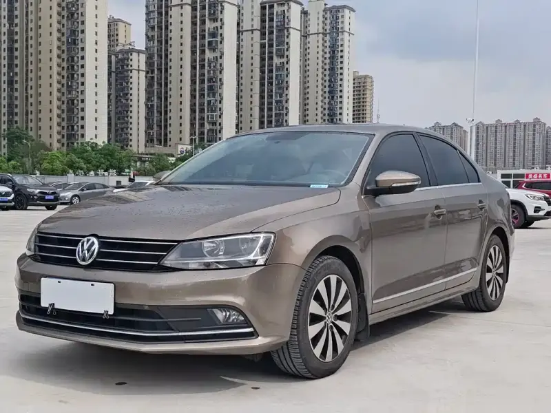 Volkswagen Sagitar, 2016