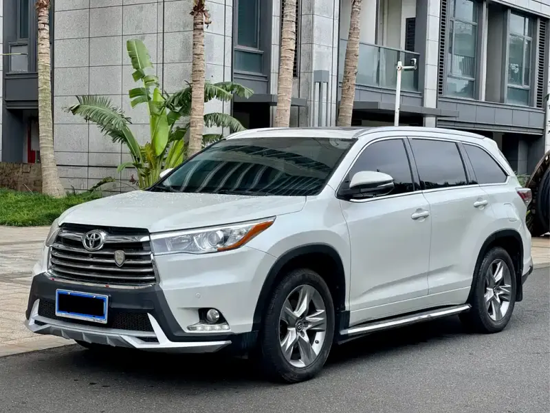 Toyota Highlander, 2017 — фото 1