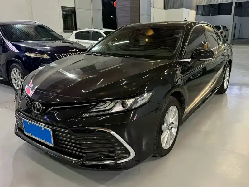 Toyota Camry, 2023