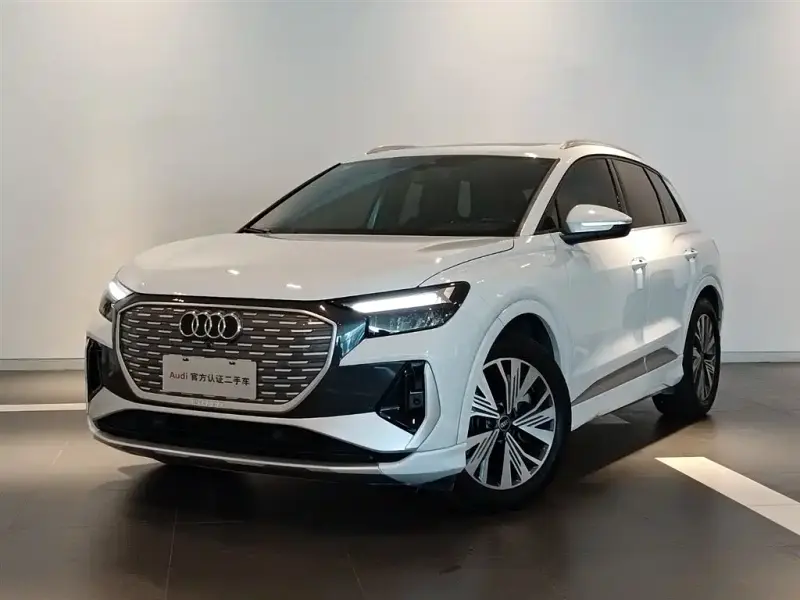Audi Q4 e-tron, 2023 — фото 1