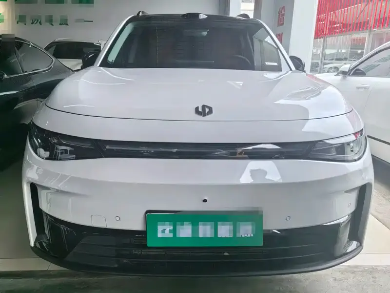 Leapmotor C16, 2025