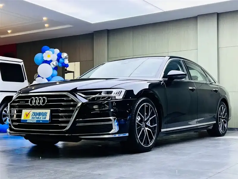 Audi A8, 2020