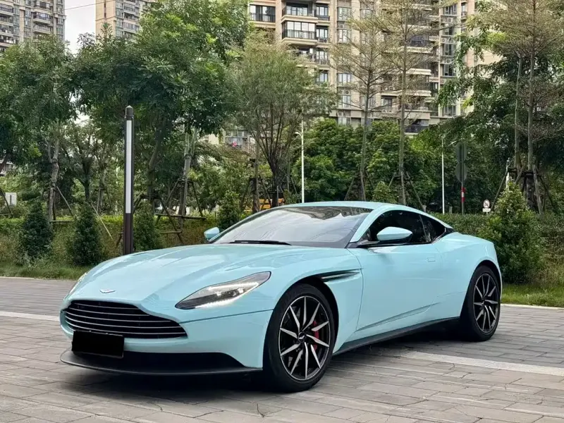 Aston Martin DB11, 2018