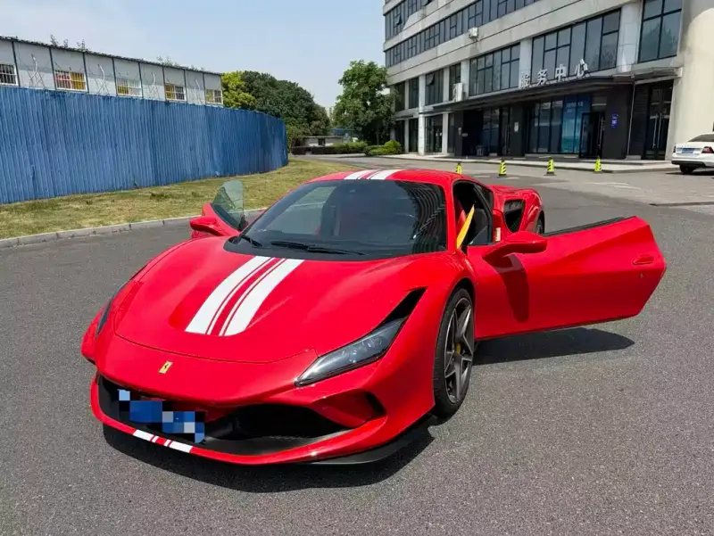 Ferrari F8, 2023 — фото 1