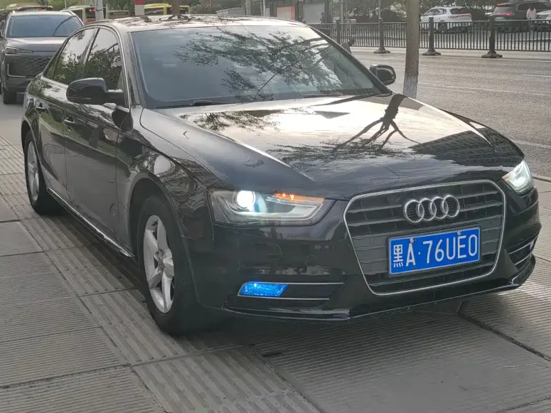 Audi A4L, 2014 — фото 1
