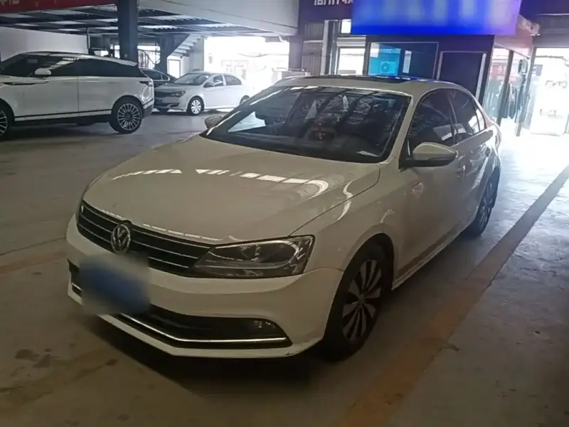 Volkswagen Sagitar, 2017